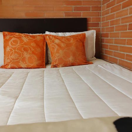 Hotel Bogota Astral Екстериор снимка